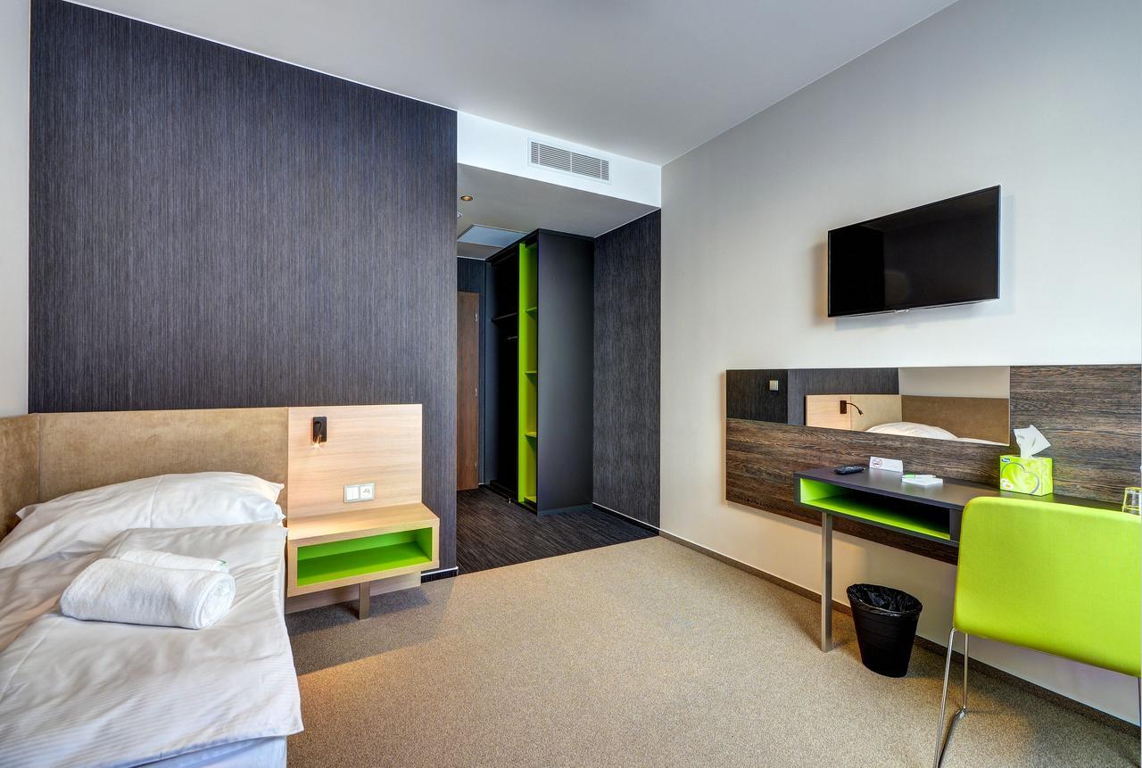 Hotel Buly Opava Buitenkant foto
